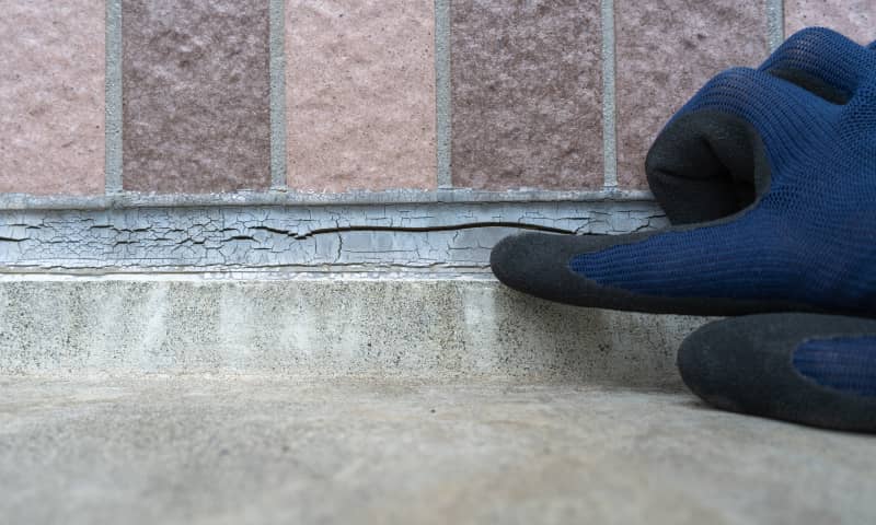 ヒビ割れ・破断の画像