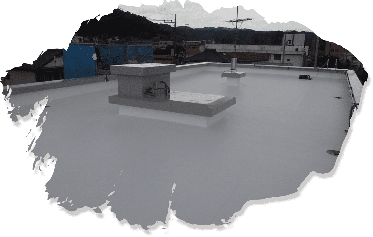 滑らかな防水仕上げの屋上、建物周辺の景観も含む都市風景